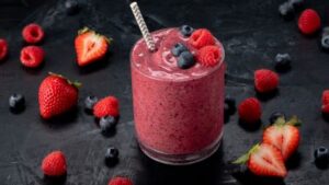 Mixed berry smoothie